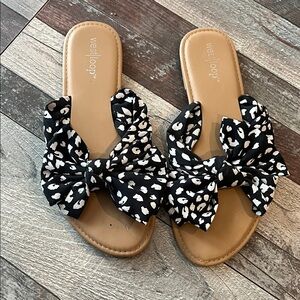 West Loop Black and White Patterned Bow Sandals